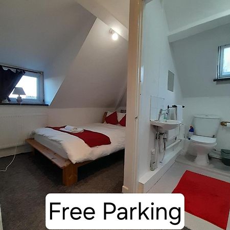 Entire Victoria Park Cardiff Apartment With Free Street Parking Bus 17 And 18 Direct To Cardiff City Centre, Fast Free Wi-Fi Экстерьер фото